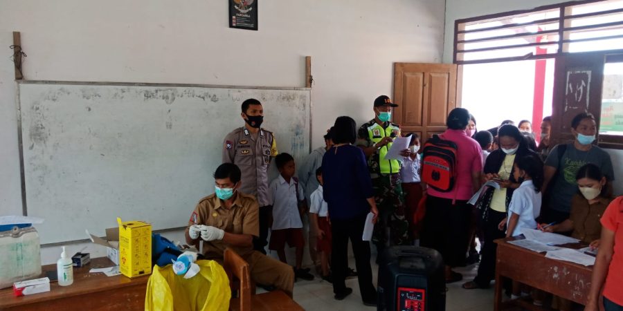 Antisipasi Gangguan Kamtibmas, Polsek Mengkendek Lakukan Patroli Blue Light