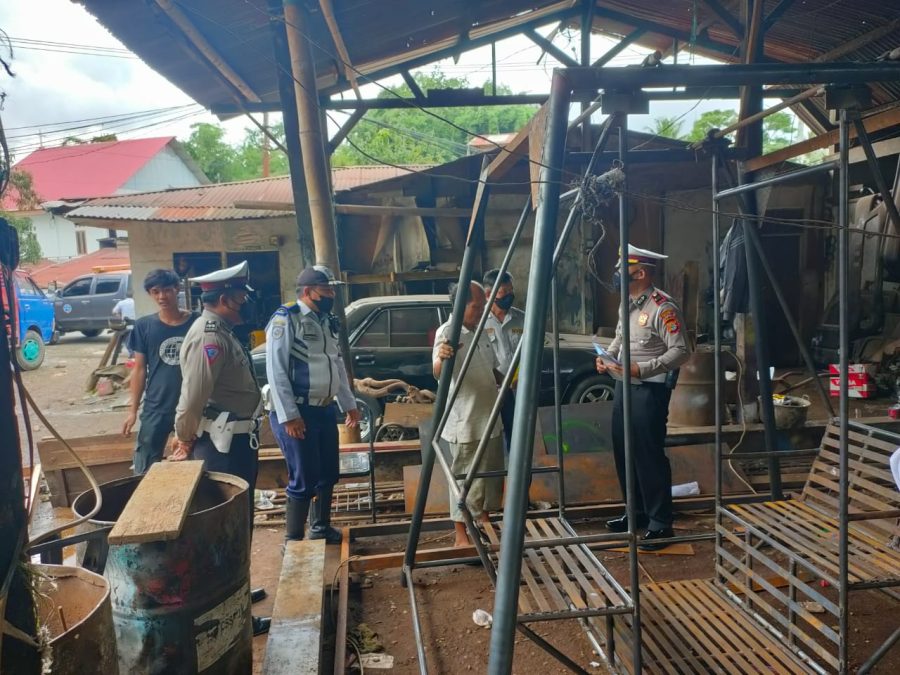 Kapolsek Mengkendek Pimpin Pengamanan Pelaksanaan Acara Perayaan Misa Syukur