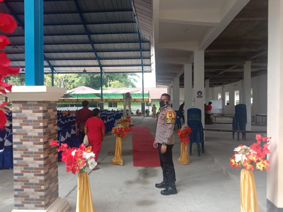 Kapolsek Mengkendek Pimpin Pengamanan Pelaksanaan Acara Perayaan Misa Syukur