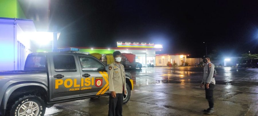 Ciptakan Situasi Kondusif, Polsek Lembang Lakukan Patroli Dialogis Malam Hari
