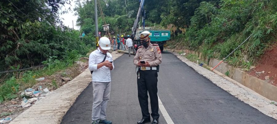 Bhabinkamtibmas Meninjau Vaksinasi Dosis 2 dan Boster di Gereja Bukit Zaitun