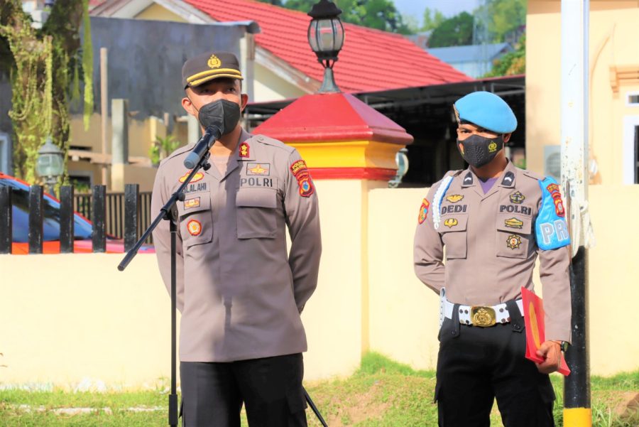 Ajak Menjaga Kamtibmas, Bhabinkamtibmas Polsek Sangalla Lakukan Sambang