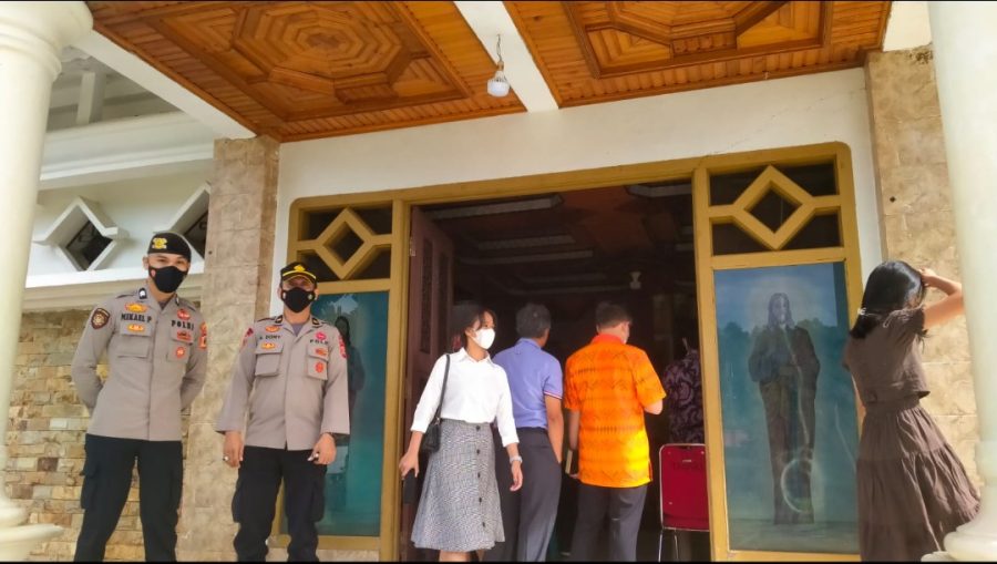 Polres Toraja Utara Kerahkan 102 Personil Amankan Ibadah Peringatan Kenaikan Isa Almasih