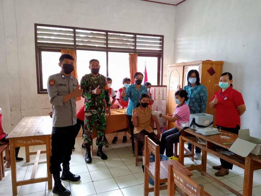 Bhabinkamtibmas bersama Babinsa lakukan DDS kerumah Warga Binaan