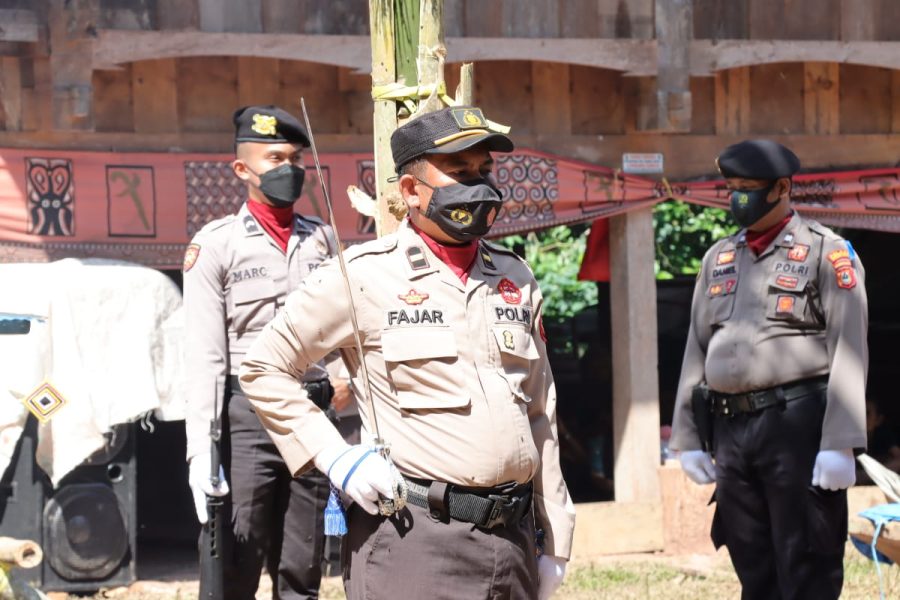 UPACARA PERSEMAYAMAN SECARA DINAS KEPOLISIAN KEMBALI DIGELAR JAJARAN POLRES TORAJA UTARA