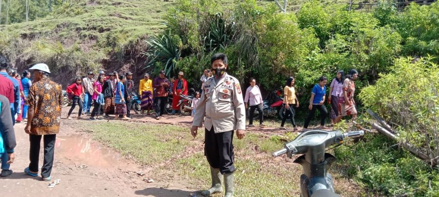 Personel TIK Pengecekan Alkom HT Bhabinkamtibmas Polsek Jajaran