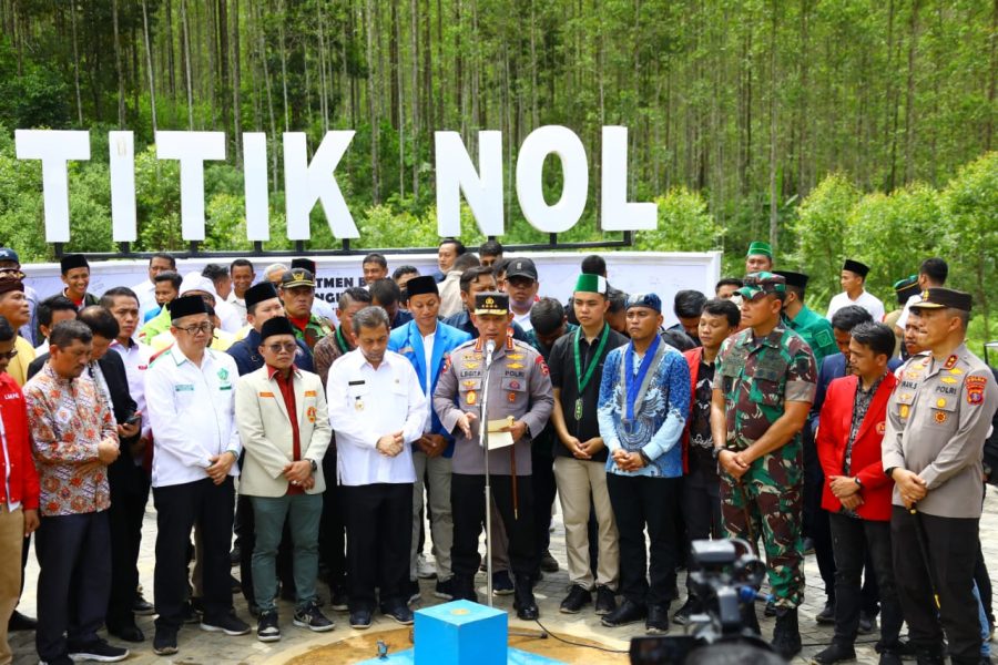 Bhabinkamtibmas dan Babinsa menghadiri Rapat Perubahan/Pergantian PKM BLT 2022