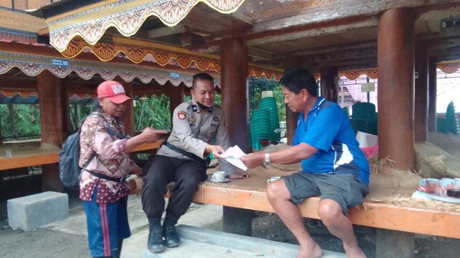 Bhabinkamtibmas monitoring persiapan Penyelenggaraan Rambu Tuka’