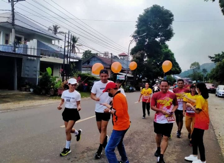 Bhabinkamtibmas Polsek Makale Sampaikan Himbauan pada pesta adat Rambu solo