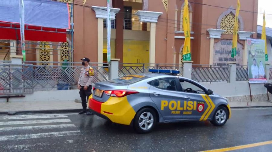 Polsek Sangalla melakukan Pengawasan Pembongkaran Lokasi Adu Kerbau