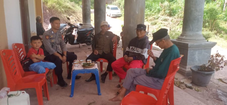 Pos Pengamanan PMK (Penyakit Mulut Dan Kuku) Di Lembang Madandan