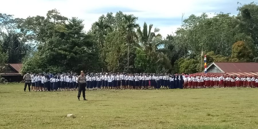 Personil Polsek Sangalla Pengamanan Perayaan Hari kemerdekaan KE-77 RI