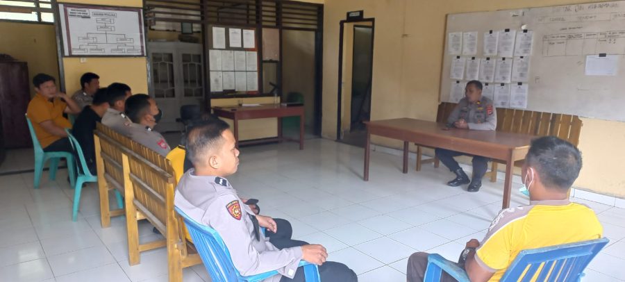Personil Polsek Mengkendek Pengamanan Waega ODGJ