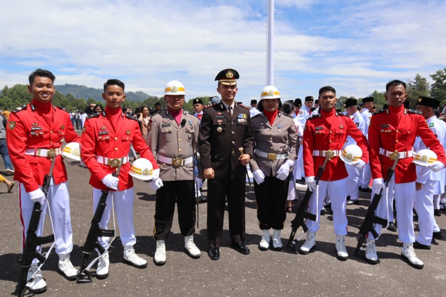 Antisipasi Gangguan Kamtibmas, Personil Polsek Mengkendek Lakukan Patroli Blue Light