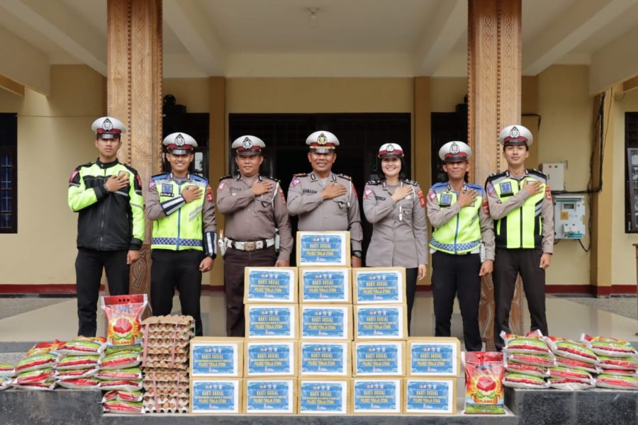 Jelang Hari Lalu Lintas Bhayangkara ke 67, Sat Lantas Polres Torut Gelar Bakti Sosial Pemberian Paket Sembako