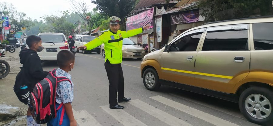 Pelayanan Pagi Sat Lantas Polres Tana Toraja