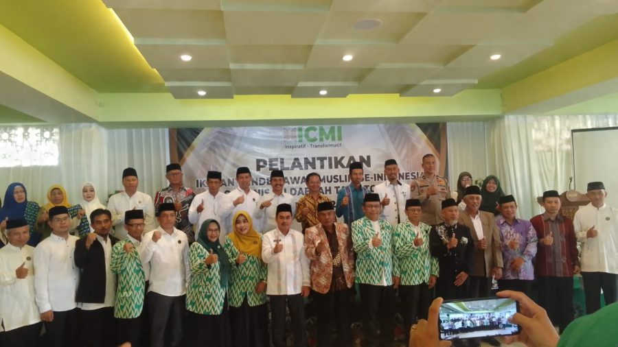 Bhabinkamtibmas menghadiri acara Pelantikan pengurus ICMI ORDA Tana Toraja
