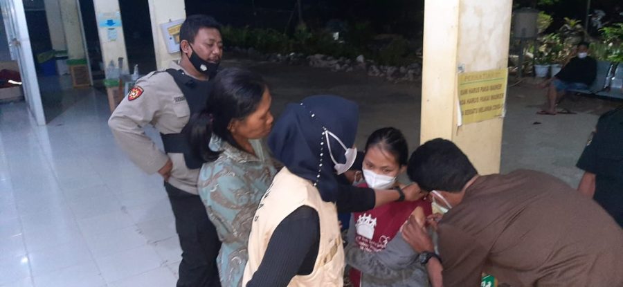 Bhabinkamtibmas menghadiri acara Pelantikan pengurus ICMI ORDA Tana Toraja