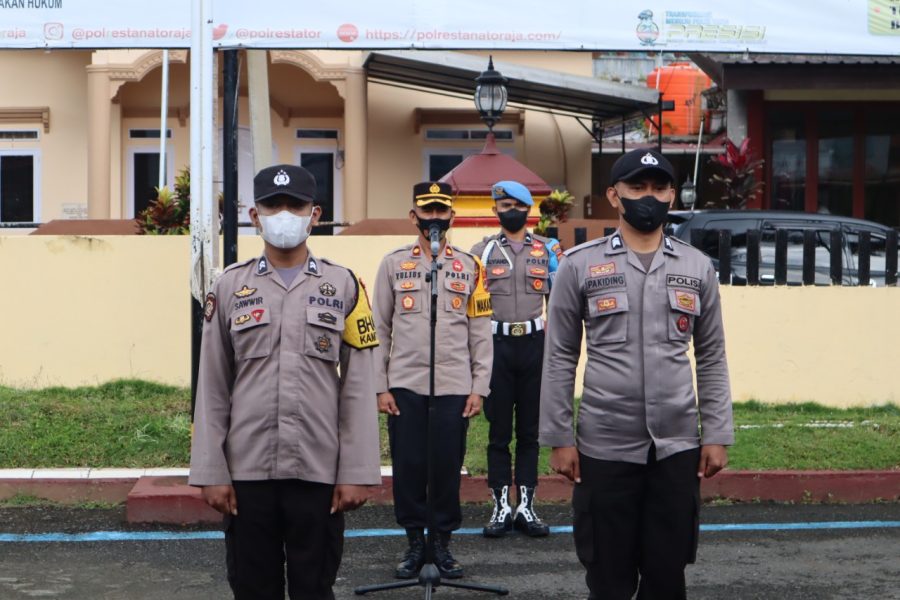 Apel Pagi Jam Pimpinan, Waka Polres Tana Toraja Kompol Yulius Losong Palayukan, SH teruskan amanat Kapolres Tana Toraja