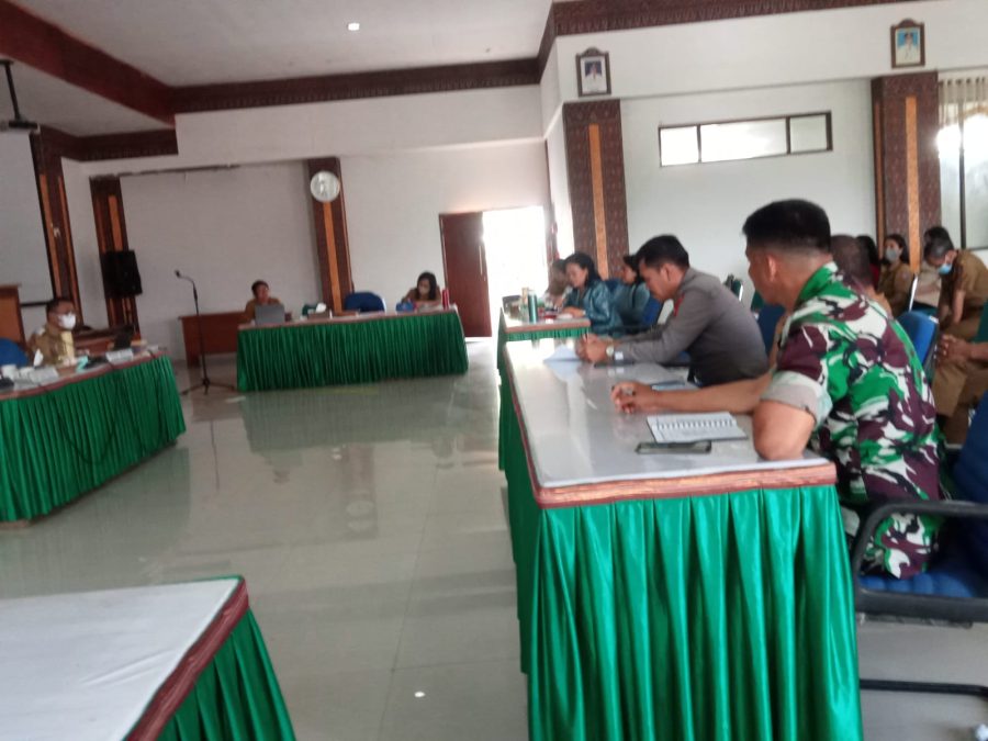 Jaminkan Keselamatan Pelajar, Personil Polres Tana Toraja Berikan Pelayanan Pagi