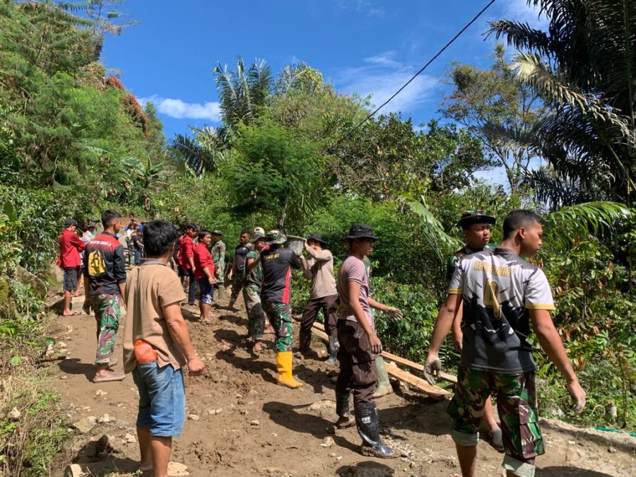 Bhabinkamtibmas Polsek Mengkendek kunjungi rumah warga binaan