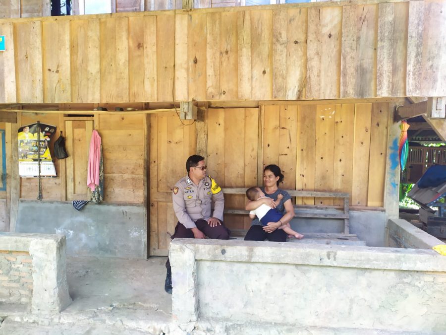Penggerebekan Judi Sabung Ayam Oleh Personil Polsek Makale