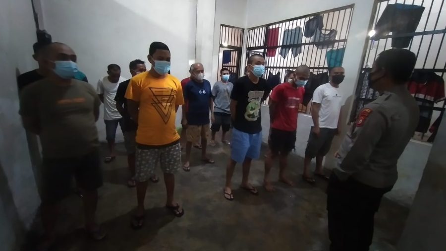 Peningkatan Pelayanan Kepada Masyarakat Penertiban Lapak Penjualan Di Pasar Sentral Makale