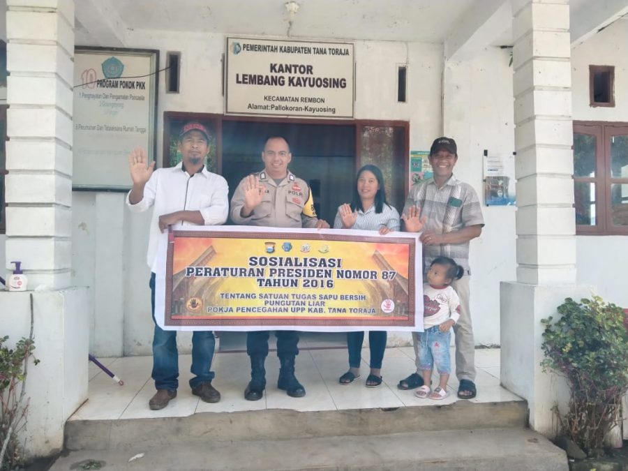Bhabinkamtibmas Polsek Makale melakukan pendampingan Regsosek di wilayah binaan