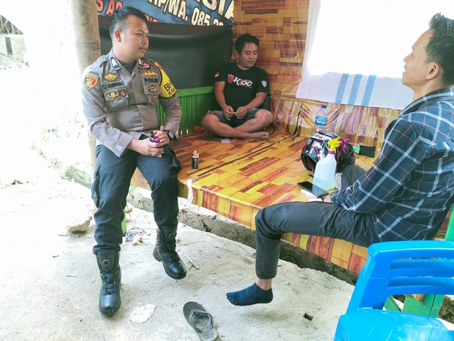 Bhabinkamtibmas Polsek Makale Sosialisasi satuan Tugas Sapu bersih Pungutan Liar