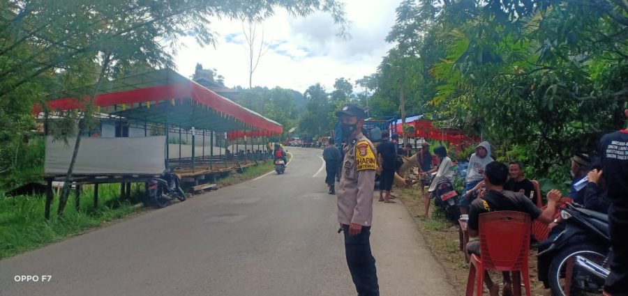 Bhabinkamtibmas Polsek Saluputti Sampaikan penyuluhan di wilayah binaan