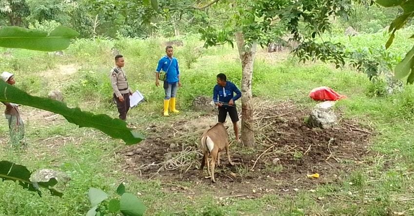 Sinergitas Bhabinkamtibmas bersama Babinsa dan Kepala Lembang (tiga pilar)