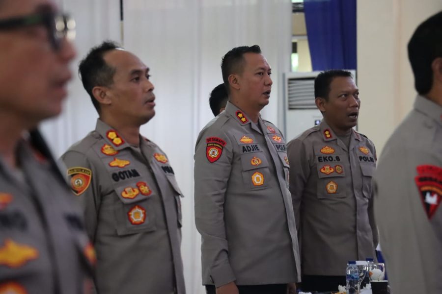 Kapolres Toraja Utara Hadiri Acara Penyerahan DIPA T.A. 2023 dan Penandatanganan Pakta Integritas