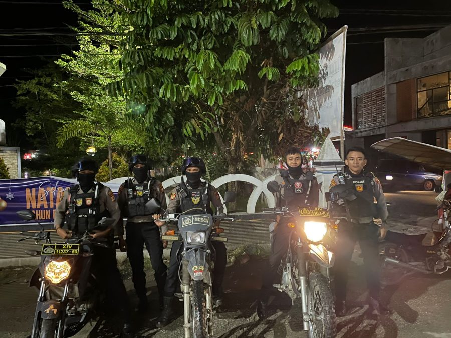 Sat Samapta Polres Toraja Utara Gelar Patroli Malam, Pastikan Rasa Aman 1×24 Jam