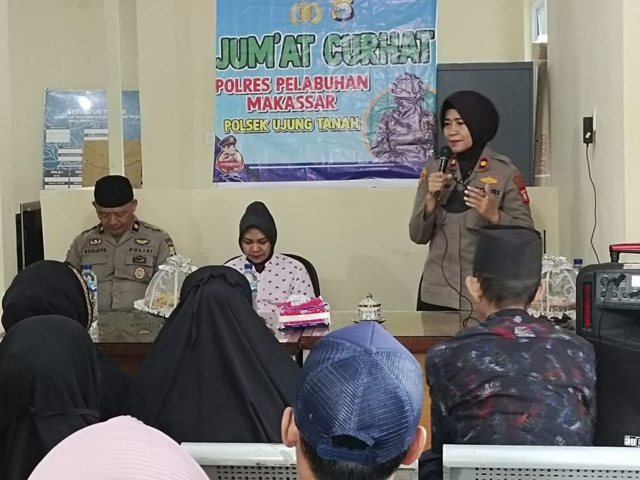 Kapolsek Ujung Tanah Kompol Andriyani lilikay lakukan Tatap Muka Dengan Warga Tamalabba “Bertajuk Jum’at Curhat”