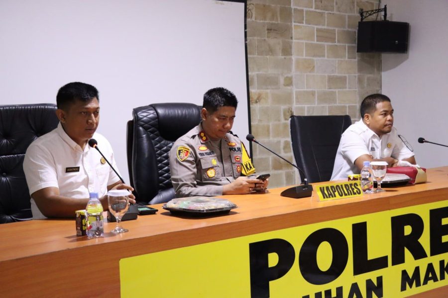 Polres Pelabuhan Makassar terima Kunker Irwasda Polda Sulsel terkait Wasrik tahap I tahun 2023