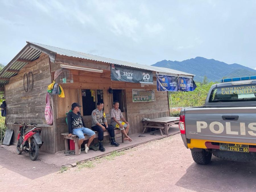 Bhabinkamtibmas Polsek simbuang patroli bersama POLHUT dan BNPB
