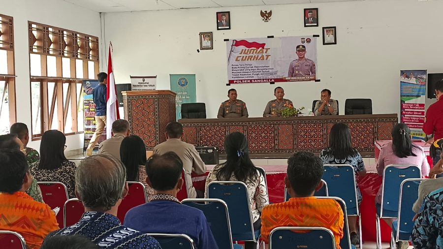 Bhabinkamtibmas Polsek Makale Melakukan Pendampingan Operasi Pasar
