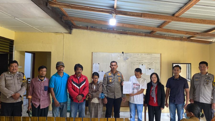 Bhabinkamtibmas Polsek Makale Melakukan Pendampingan Operasi Pasar