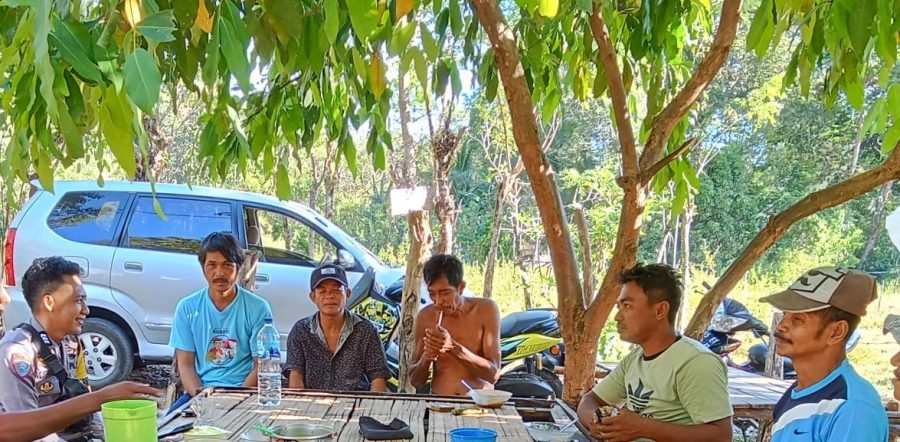 Antisipasi terjadinya Karhutla, Bhabinkamtibmas Berikan Himbauan Ke Warga