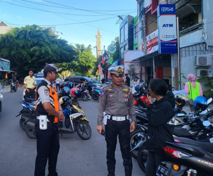Sat Lantas Polres Parepare Dampingi Dishub, Laksanakan Penertiban Juru Parkir Liar