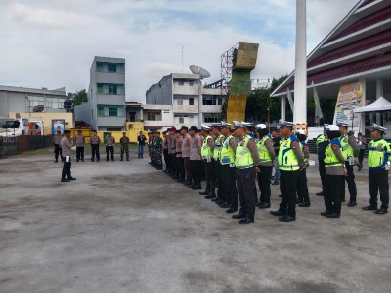 Polres Soppeng terjunkan 80 Personil pengamanan pemberangkatan Jemaah Calon Haji