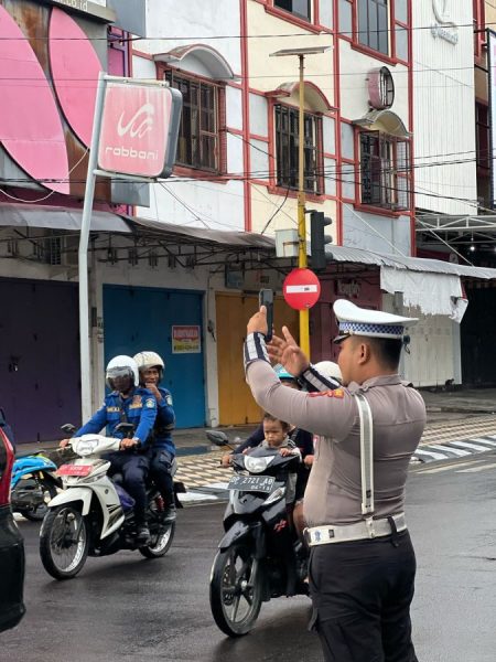 Tilang ETLE Mengawasi, Kasat Lantas Polres Parepare : Mari, Taat Aturan Berlalu Lintas