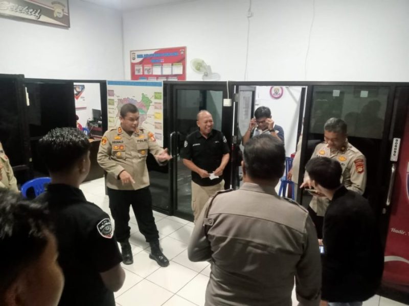Tim TIK Mabes Polri Bersama Vendor HT/HP LEX 11 Motorolla Kunjungi Polres Gowa