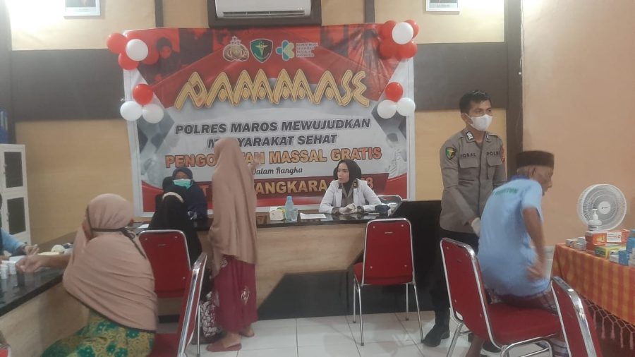 Peduli Kesehatan Masyarakat, Polres Maros Gelar Pengobatan Gratis