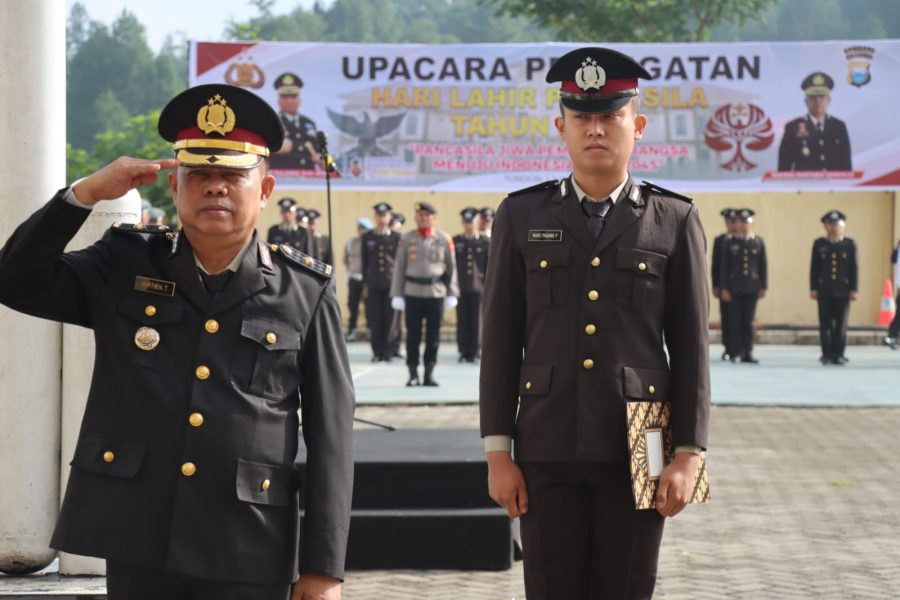 Jadikan Pancasila Sebagai Pemersatu Bangsa, Polres Toraja Utara Gelar Upacara Peringati Hari Lahir Pancasila