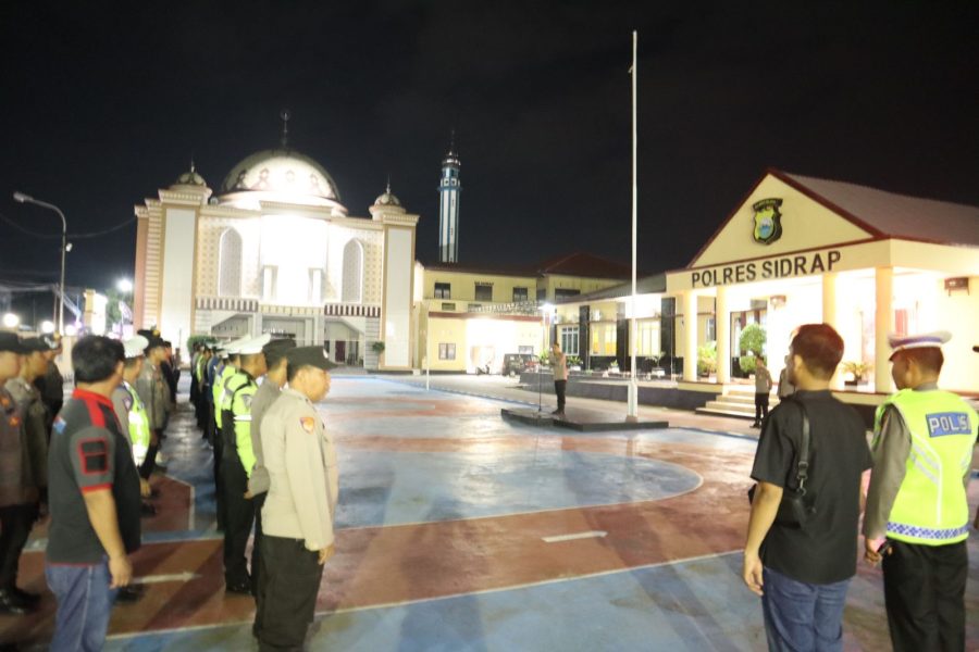 Kabag Ops Polres Sidrap Pimpin Apel Pengamanan Malam Takbiran Idul Adha 1445 H