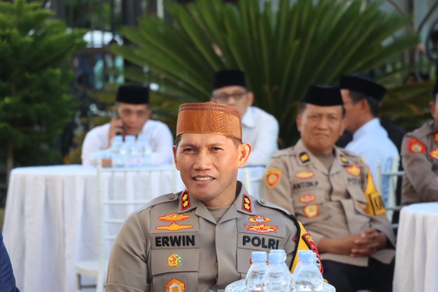 Momen Idul Adha di Sidrap, Polres Sumbangkan 15 Ekor Sapi, Tujuh di Mako Polsek Maritengngae
