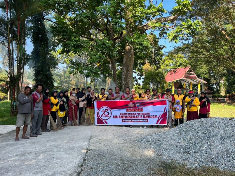 *Bakti Sosial Polsek malangke dan Polsek Malbar bersama Forkopimcam Dalam Rangka Hut Bhayangkara ke-78*