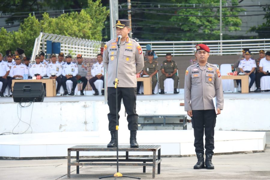 Kapolrestabes Makassar Pimpin Apel Gelar Pasukan Kamseltibcar Lantas