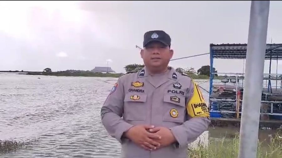 Bhabinkamtibmas Sidrap Siaga Hadapi Curah Hujan Tinggi, Pantau Debit Air 24 Jam